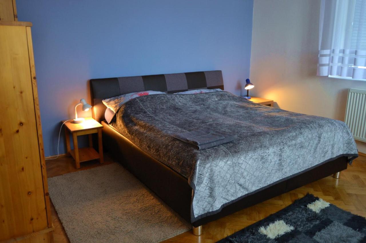 Ferienwohnung Pravouhla Prag Exterior foto